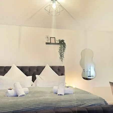 Design-apartment Ii Boxspring I Balkon I Basel 10 Km I Tiefgarage *
